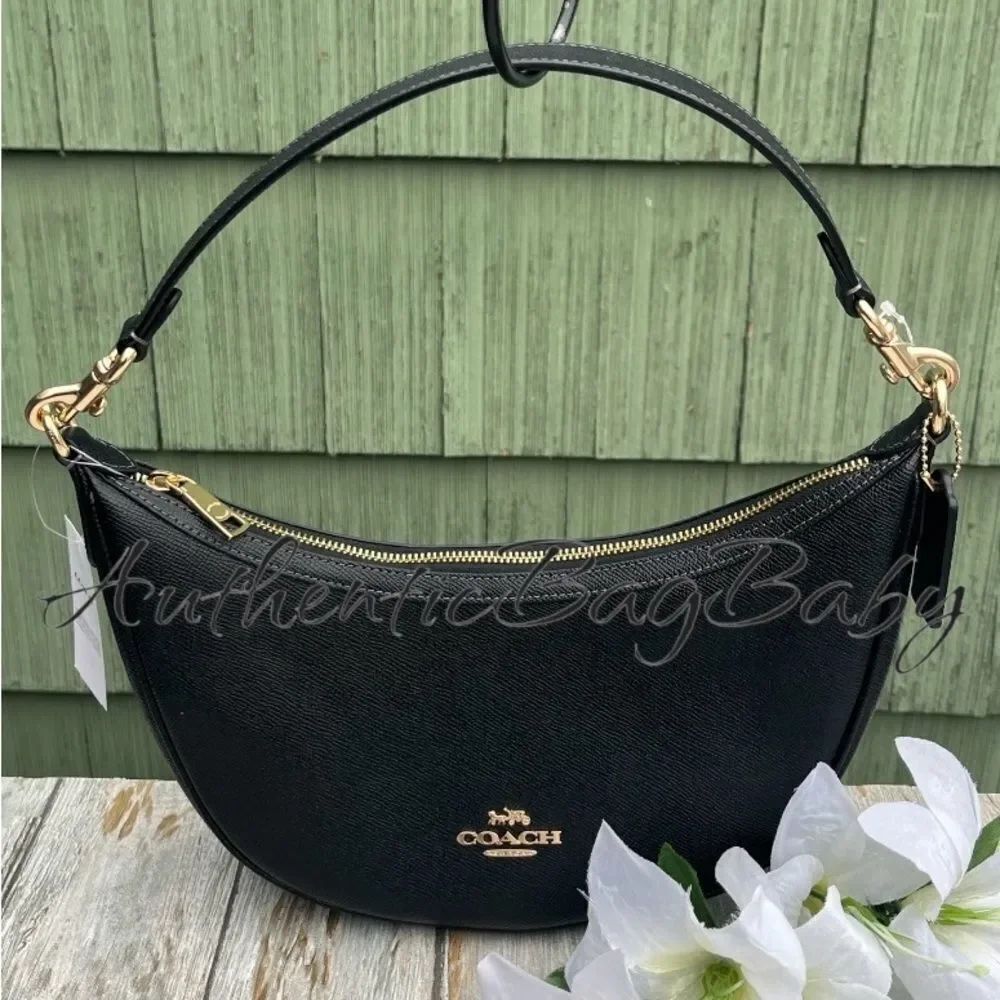 Coach Aria Shoulder Bagโin Black Leather Purse